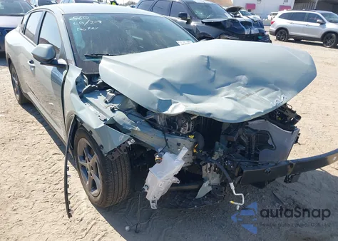 2025 Kia K4 Lxs z USA, uszkodzony, nr VIN 3KPFT4DE0SE209778